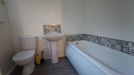 7 Holm Terrace, Dromore, BT25 1HN - Photo 4