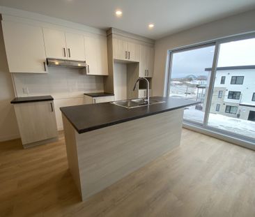 Le 1165 Lorne-Germain, District 55 - Photo 1