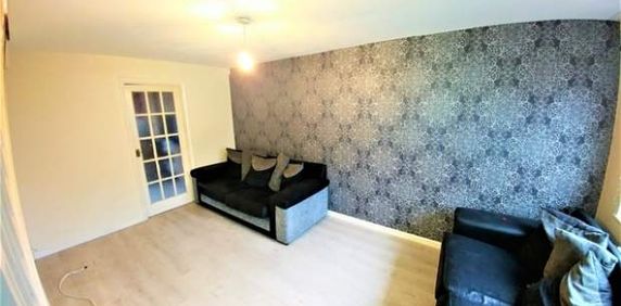 2 bedroom property to rent in Bilston - Photo 2