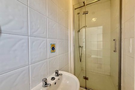 Granada Road - Photo 2