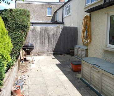 3 bedroom end of terrace to rent Coxwell Road, Faringdon, SN7 - Photo 1