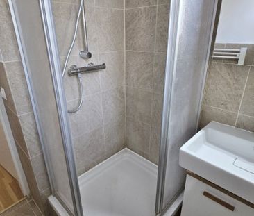 tolle 2 Zimmer Wohnung, extra Küche - Photo 5