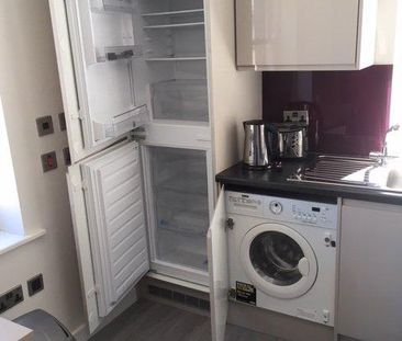 1 bedroom apartment to rent - Photo 2