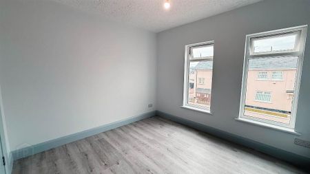 6 Ardenvohr Street, Belfast, BT6 8NA - Photo 4