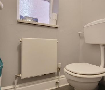 1 bedroom property to rent - Photo 5