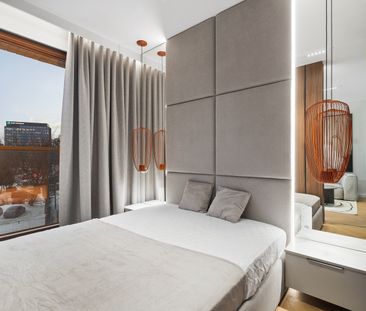 Stylowe mieszkanie z garderobą na Woli - Zdjęcie 4