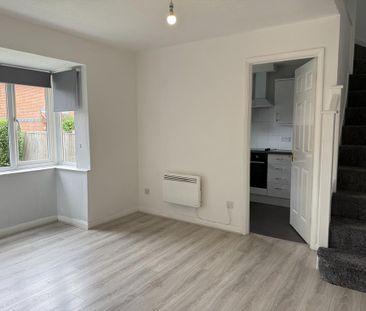 1 bedroom terraced house to rent - Photo 2