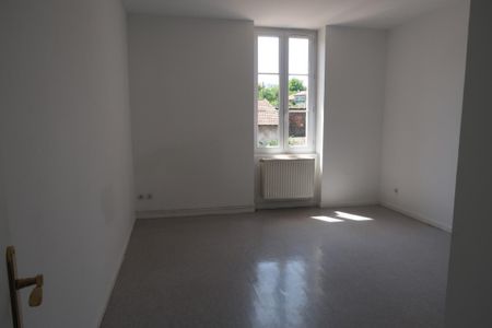 Appartement Le Chambon-Feugerolles - Photo 5