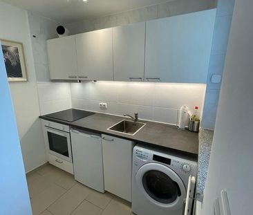 *Suche Nachmieter* 1-Zimmer Wohnung in Schwabing *Nur ein Person* - Photo 1