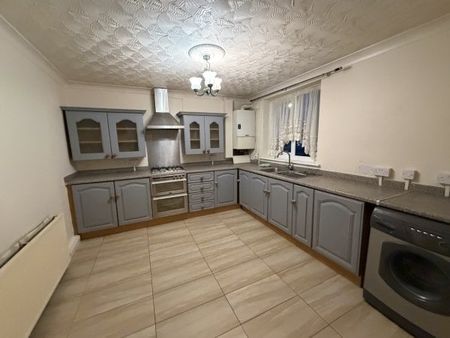 Kilshaw Street, L6 - Photo 4