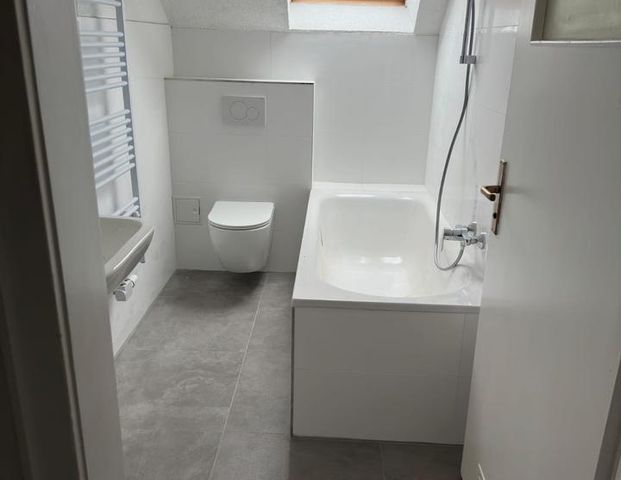 2-ZKB DG RENOVIERT Kassel Stadtmiete 75m2 Nähe Uni - Foto 1