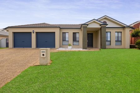 15 Newton Circuit, Thurgoona NSW 2640 - House For Rent | Domain - Photo 5