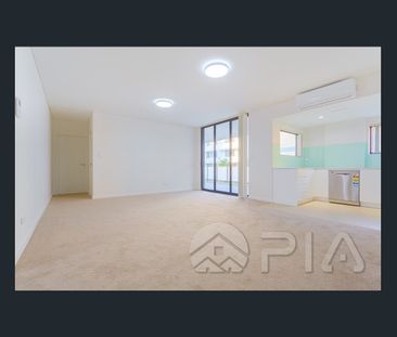 Modern 2 Bedrooms Apartment Resort Lifestyle Available For Lease!! - Photo 1