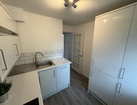 1 Bedroom Apartment Available Arranging tenancy - Photo 5