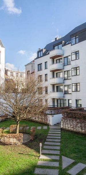 RQE - Magnificent 2-bedroom apartment + garden - Foto 1