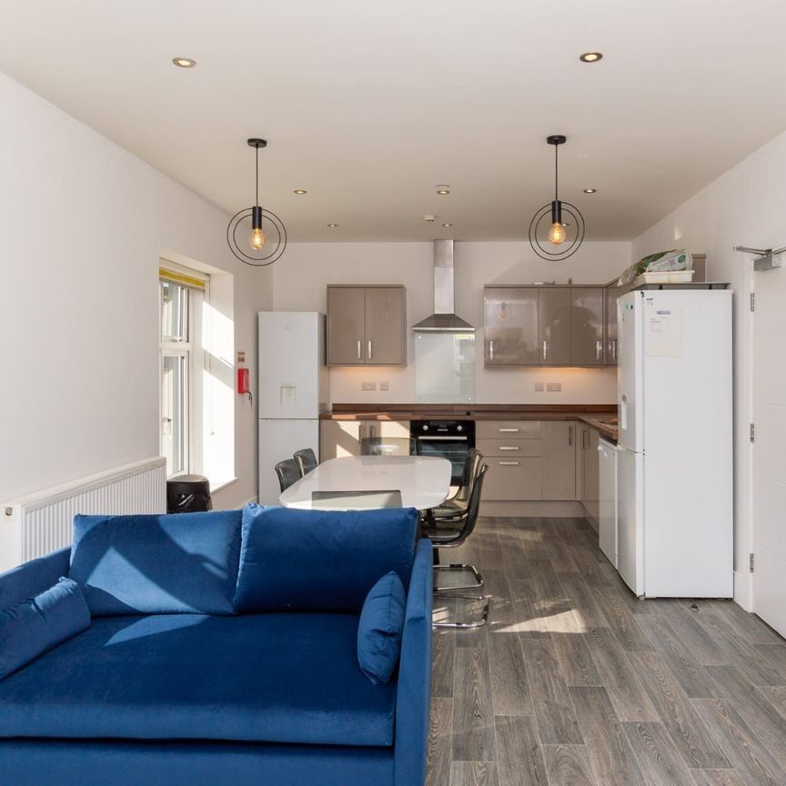 Sackville Road, Bangor, Gwynedd, LL57 - Photo 1