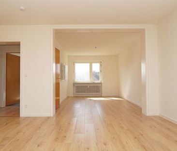 Renovierte 3-Zi-Wohnung mit neuer Küche in - Foto 1