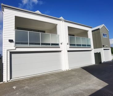 Karaka - 4 Bedrooms with 2.5 Bathrooms - Photo 5