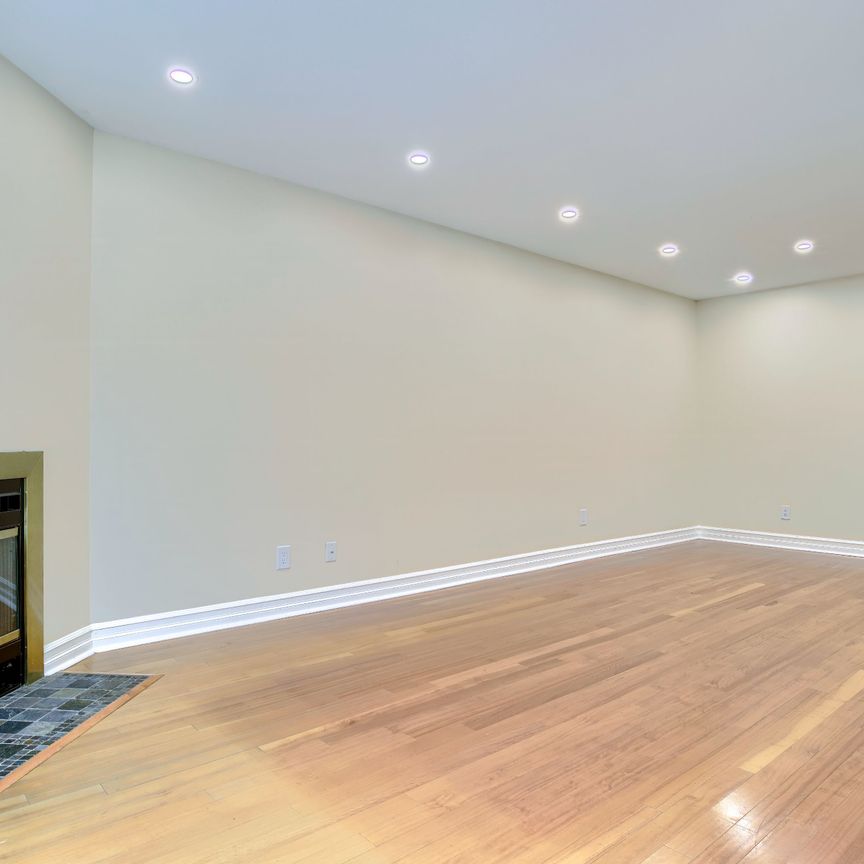 For Lease - 55 McGibbon Drive, Kanata, Ontario - Photo 1