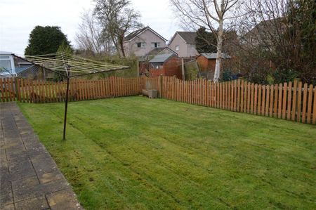 2 Bed Detached bungalow To Rent - Photo 2