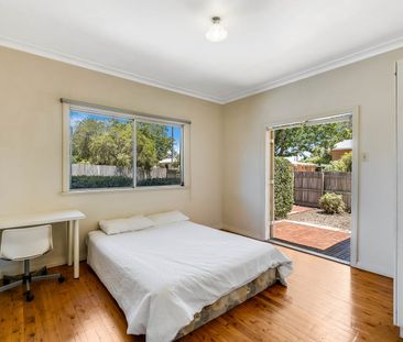 301-303 West Street, Harristown, Qld 4350 - Photo 4