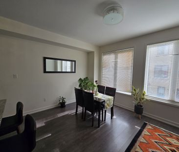 For Lease - 168 Squire Crescent, Oakville, Ontario - Photo 2