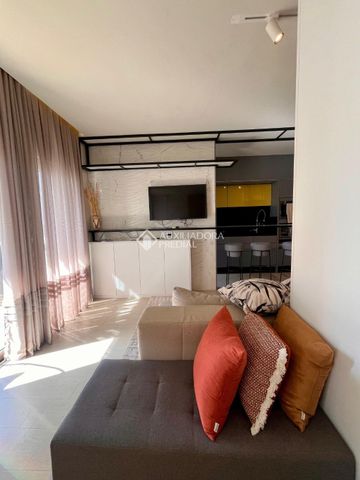 Apartamento com 1 quarto e 28m² para alugar em Centro, Florianópolis. - Photo 2