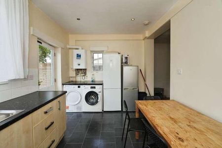 Downend Road, Bristol, BS7 - Photo 4