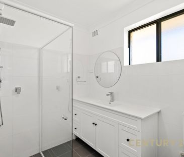 Two Bedroom Unit with Lock Up Garage In Prime Location - Photo 3