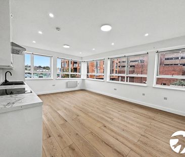 2 bedroom property to rent - Photo 1