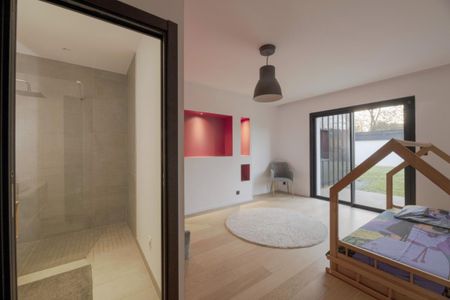 Maison T10 à louer Vern Sur Seiche - 400 m² - Photo 4