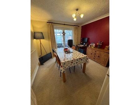 3 bed Detached property, - Photo 4