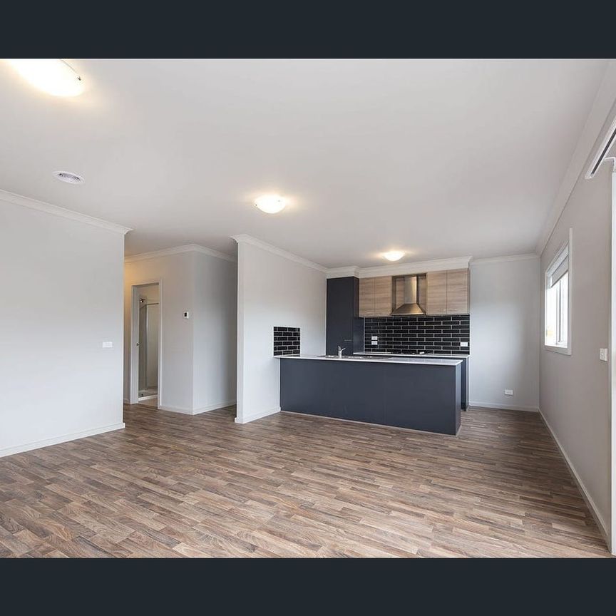 3 Mavi Avenue, Melton, Vic 3337 - Photo 1