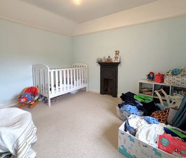 Horsell Rise, Woking, Surrey, GU21 - Photo 2