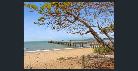 Charming 1-Bedroom Unit in the Heart of Palm Cove - Photo 4