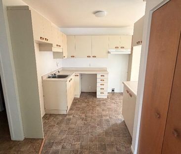 4 1/2 Mont-Laurier, très propre, corridor sécurisé - Photo 2