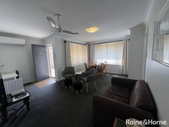 Charming Semi-Furnished 2 Bedroom Unit - Photo 1