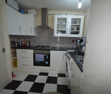 Addison Way, Hayes - Photo 6