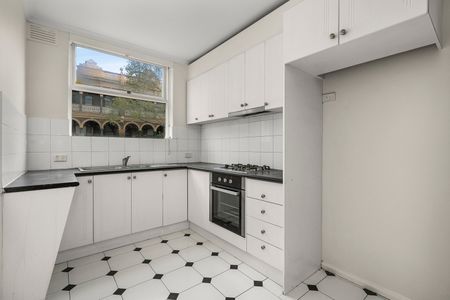 1/179 Auburn Road, Hawthorn VIC 3122 - Photo 2