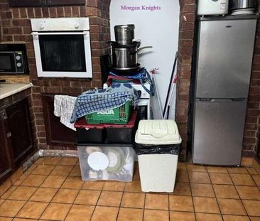 Chesterton Road, Plaistow, E13 - Photo 4