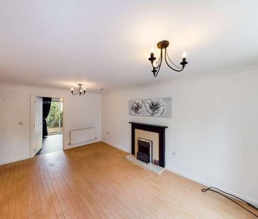 Cuthbert Close, Thetford, IP24 - Photo 2