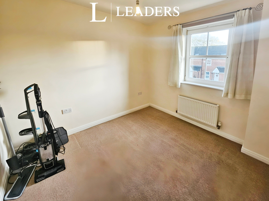 3 bedroom house to rent Graffham Drive, Oakham, LE15 - Photo 1