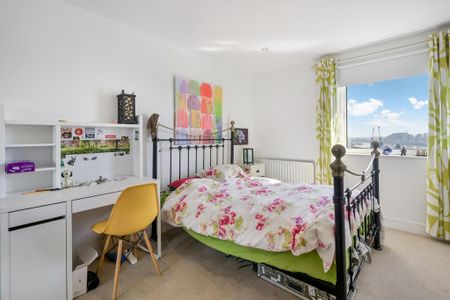 3 bedroom apartment to rent - Photo 2