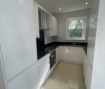 Room in a Shared Flat, Emmanuel House, CR2 - Photo 5