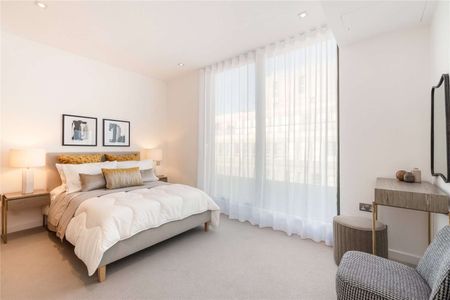 Beautiful 3 bedroom penthouse apartment with epic roof terrace, 3 stylish bathrooms, designer open-plan kitchen. Located in a small new development in central Westminster with concierge. - Photo 4