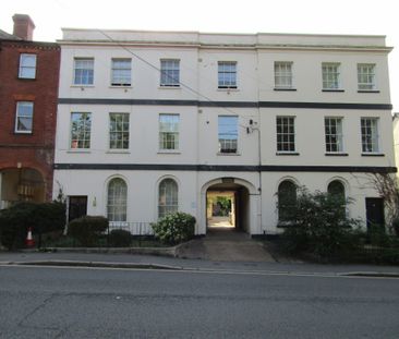 1 bed Apartment - To Let - Photo 3