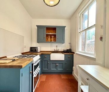 6, Rose Street - Photo 2