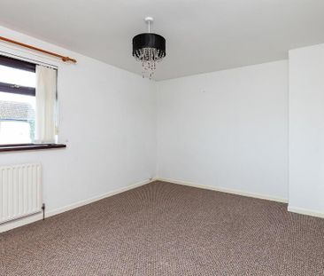 46 The Glade, Newtownabbey, BT36 5NW - Photo 3