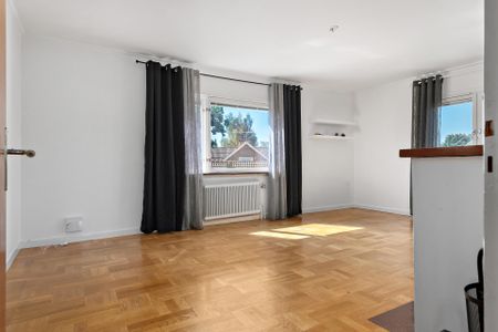 Västergatan, Hovmantorp - Photo 2