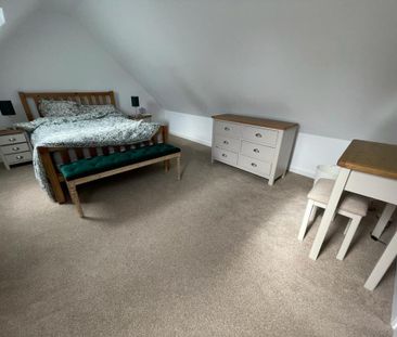 2 bedroom detached house to rent - Photo 3